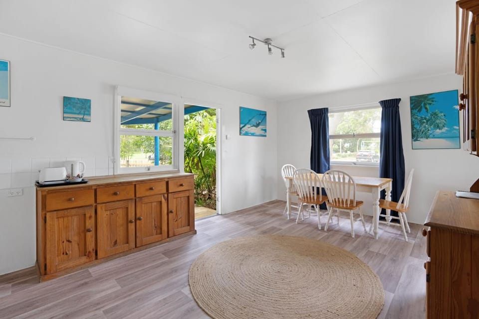 The Shack Rainbow Beach - Pets Welcome - Fully Fenced - Close to Beach House in Rainbow Beach