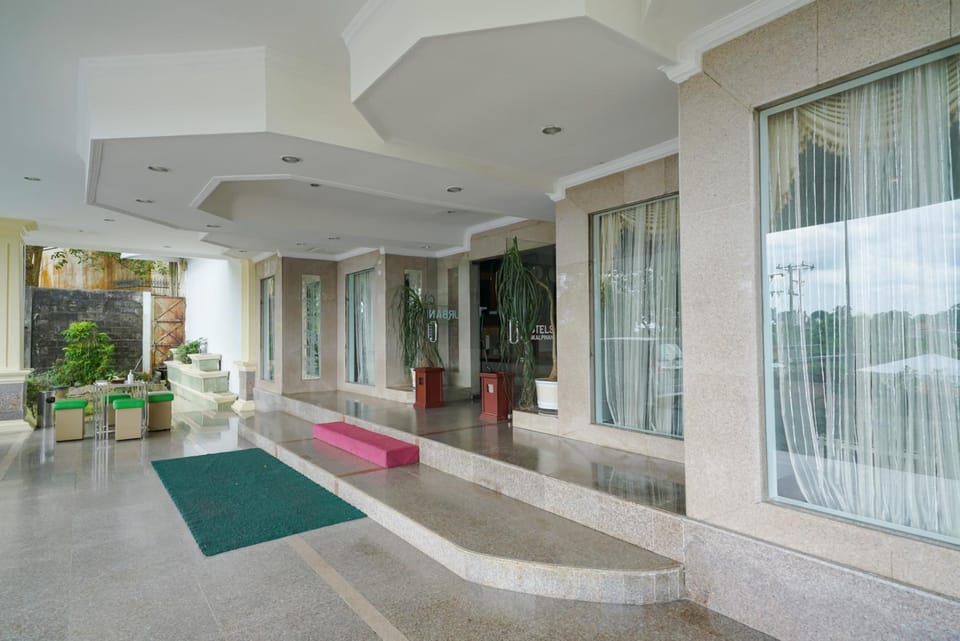 Facade/entrance, Lobby or reception