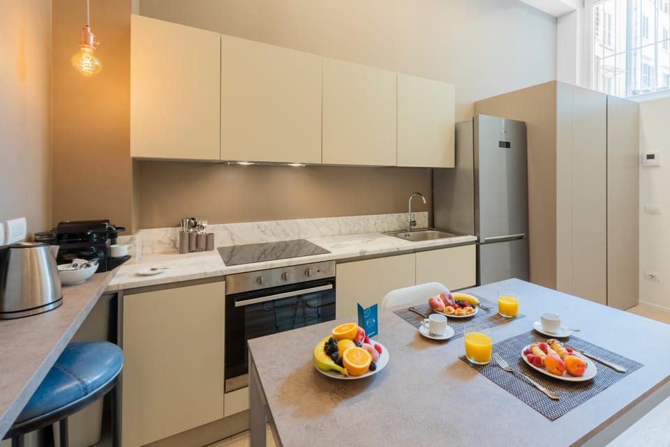 Coffee/tea facilities, kitchen