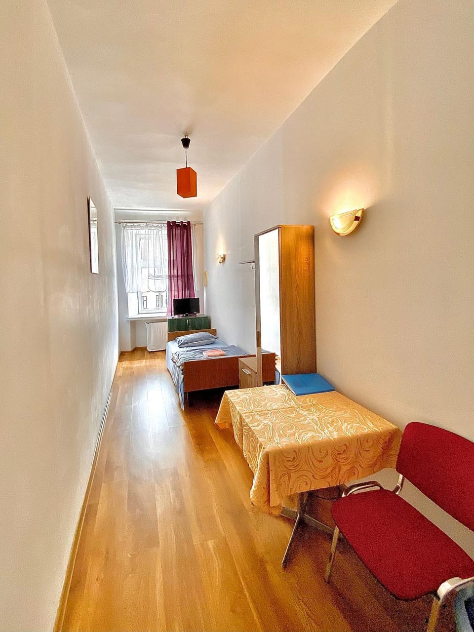 Photo of the whole room