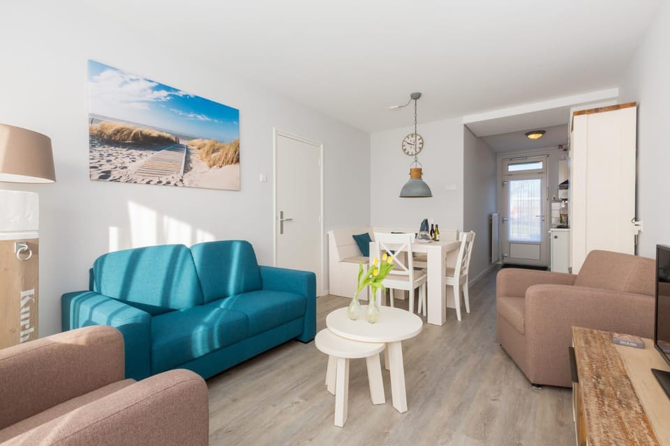 Welcome in - Kurhaus appartement 5 - met terras en 50m van het strand House in Zoutelande