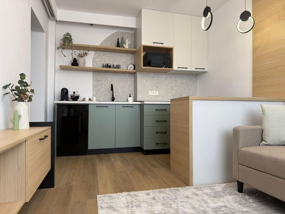 Kitchen or kitchenette, Living room, kitchen