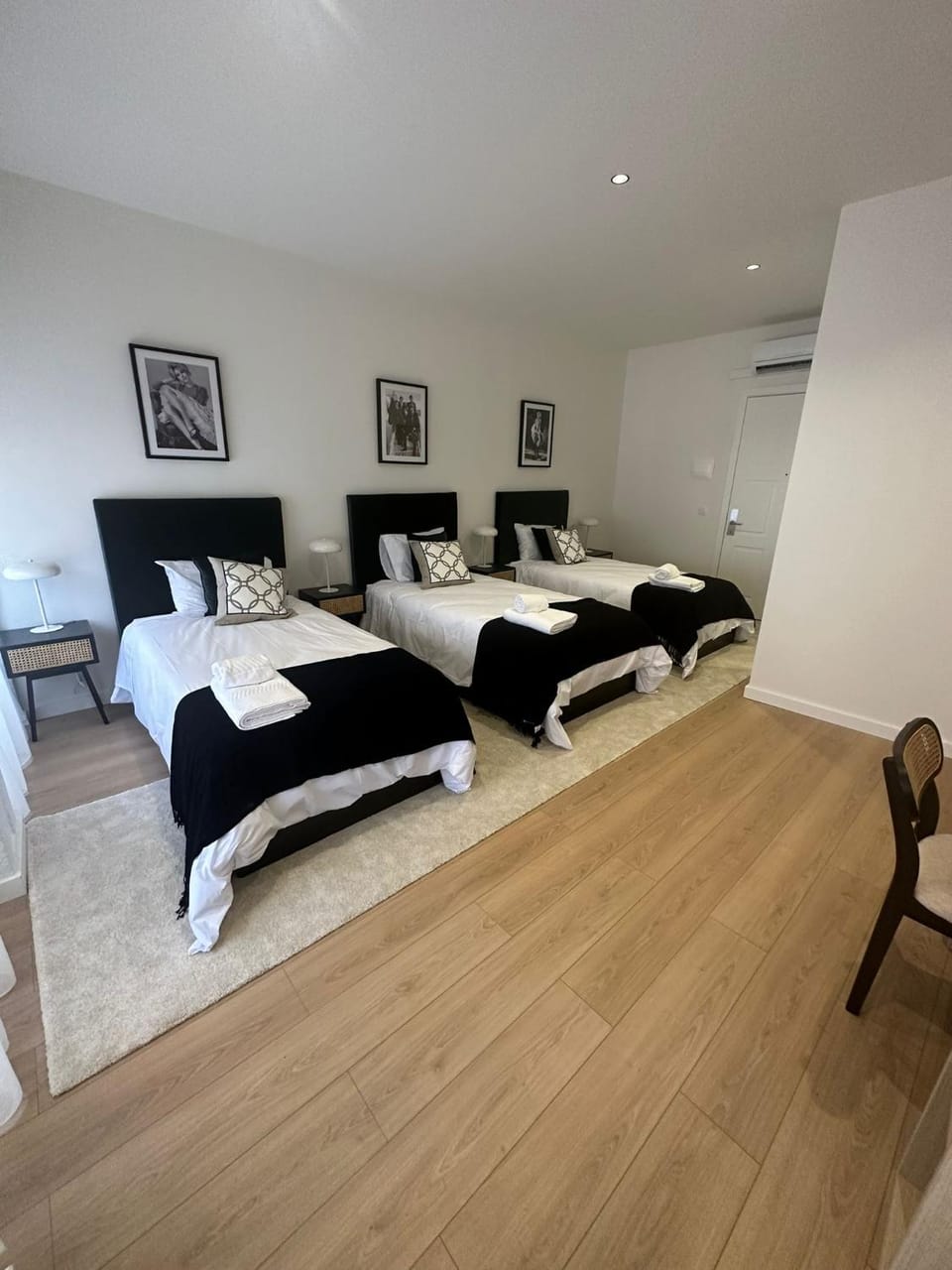 Bed, TV and multimedia