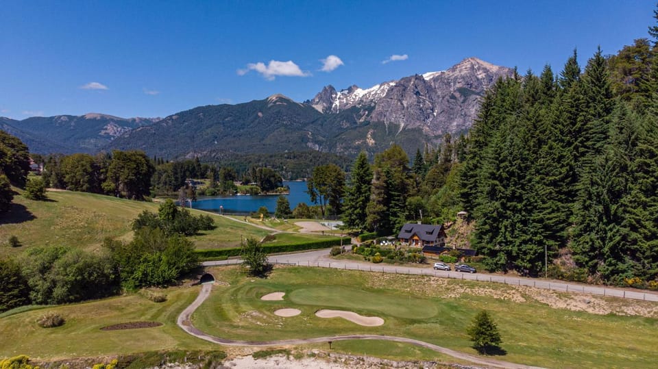 Nearby landmark, Neighbourhood, Natural landscape, Garden, Hiking, Garden view, Lake view, Mountain view, Area and facilities, Quiet street view