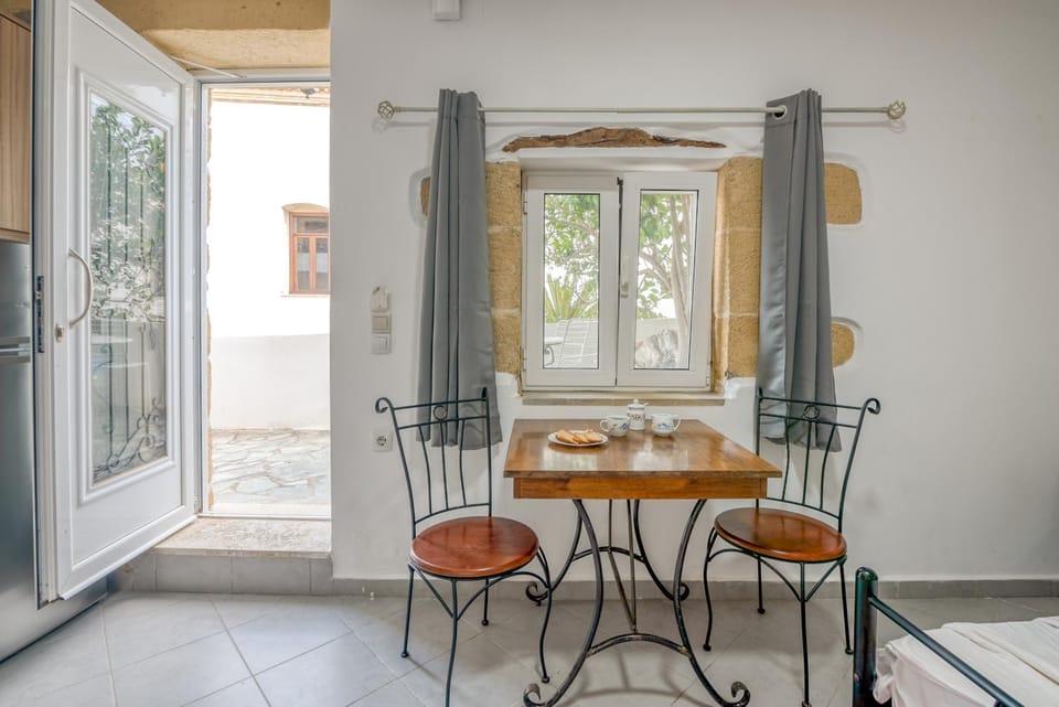 Grandma's Nest House in Crete