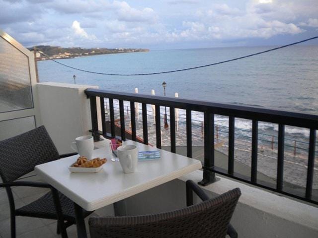 Day, Balcony/Terrace, Food, Sea view