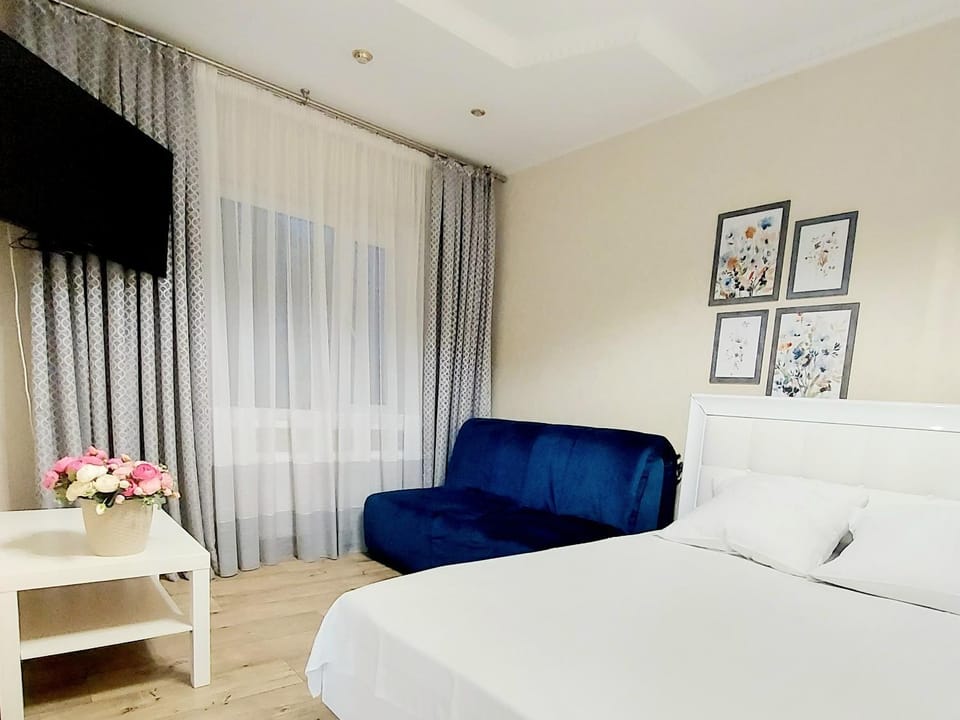 Апартаменты,комнаты раздельные Apartment in Ukraine