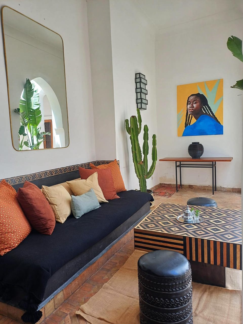 Living room, Seating area