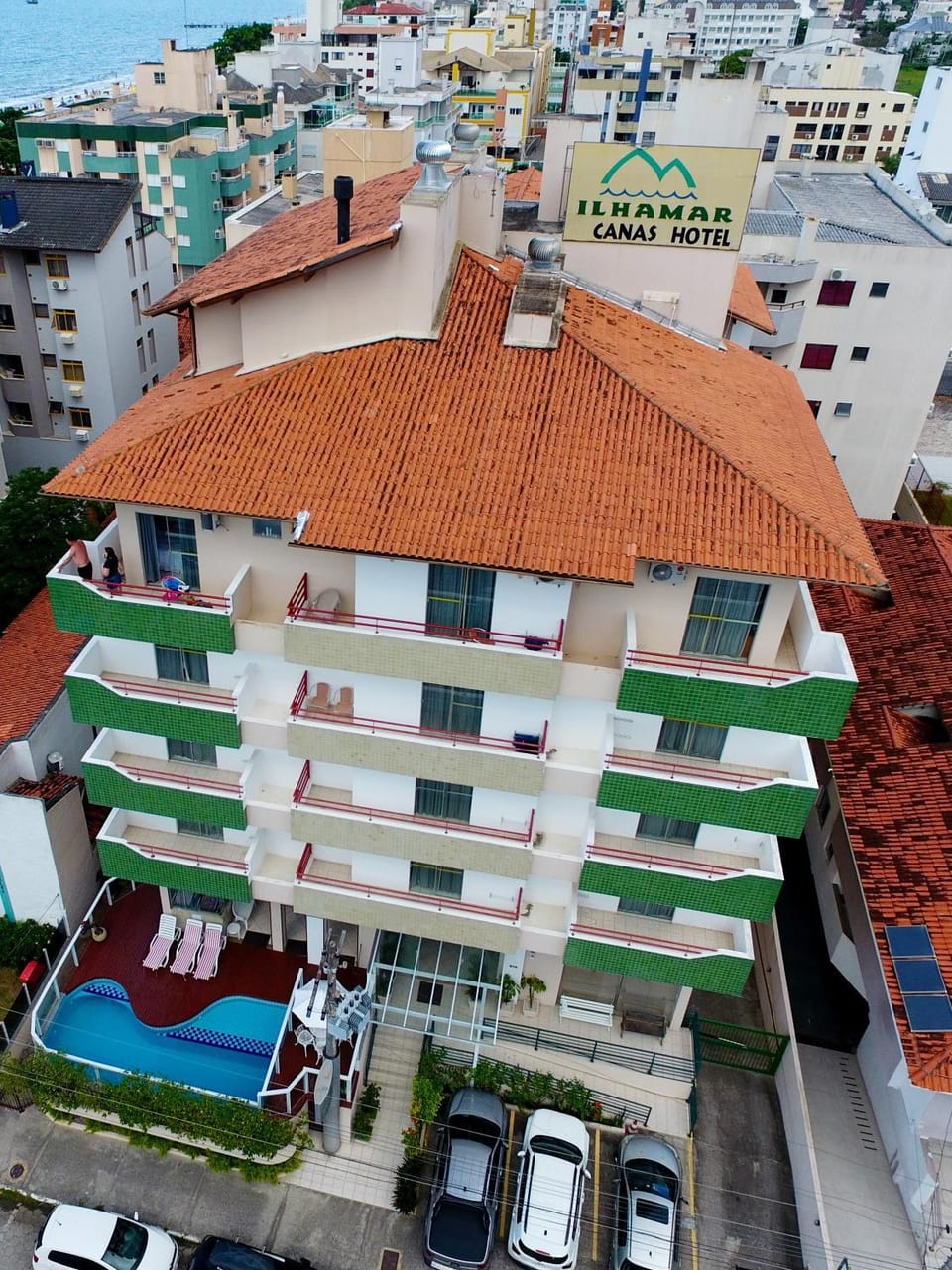 Property building, Swimming pool