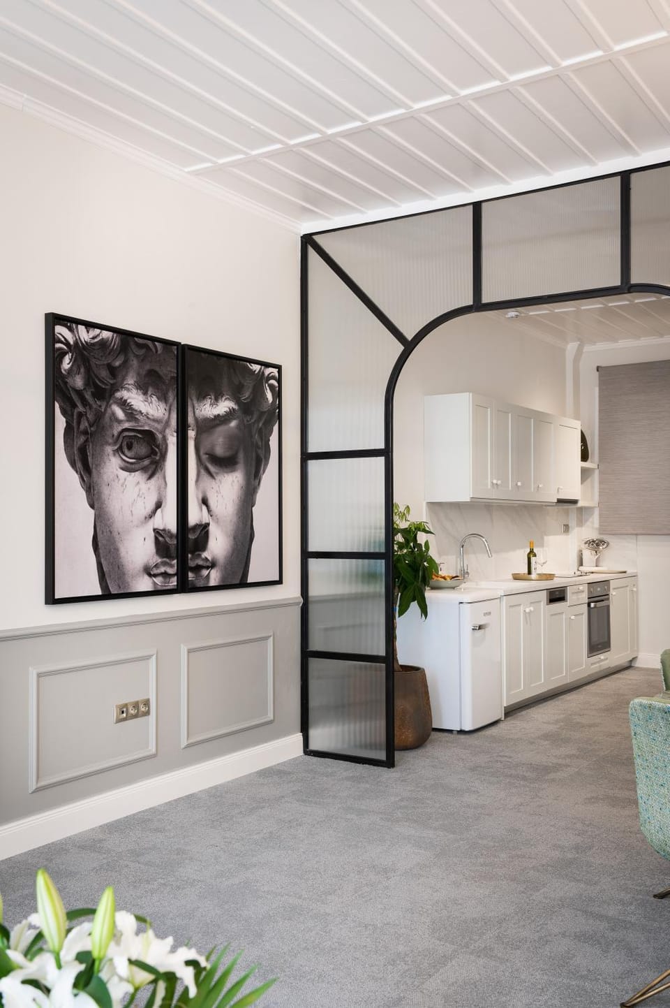 Kitchen or kitchenette