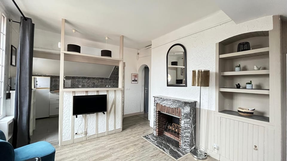 Communal lounge/ TV room, TV and multimedia