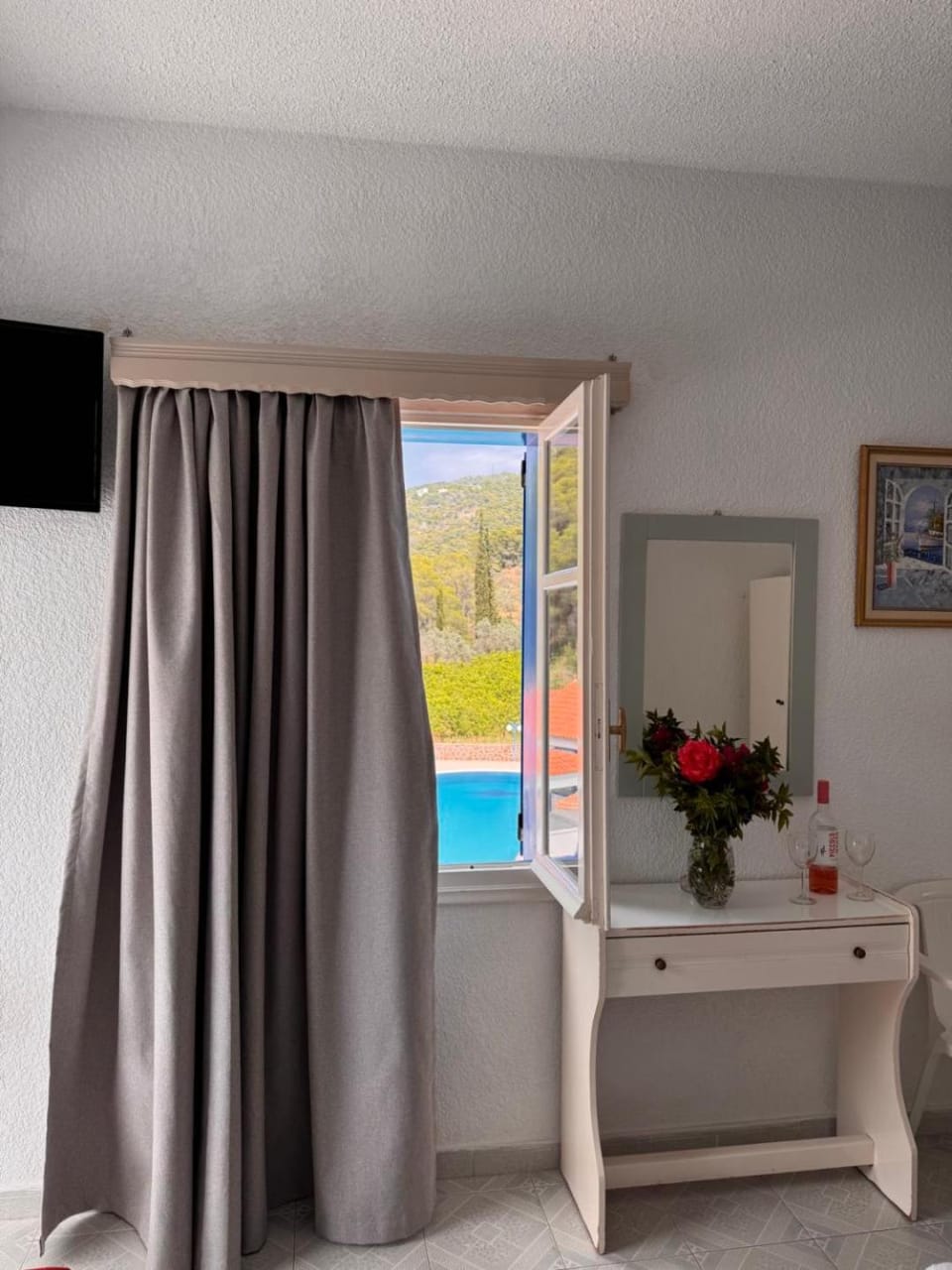 Vassilis Studios Apartment hotel in Poros