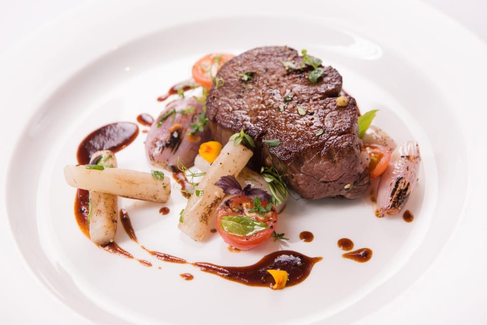 Restaurant/places to eat, Food and drinks, Food
