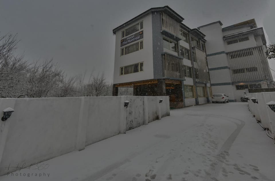 Property building, Winter