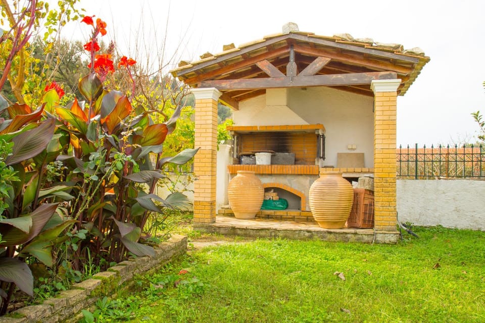 Countryside Villa Lisa Villa in Corfu, Greece