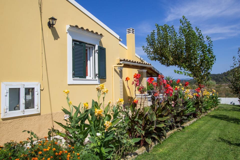 Countryside Villa Lisa Villa in Corfu, Greece