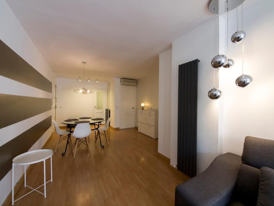Mercado Suite Apartamento Apartment in Alicante
