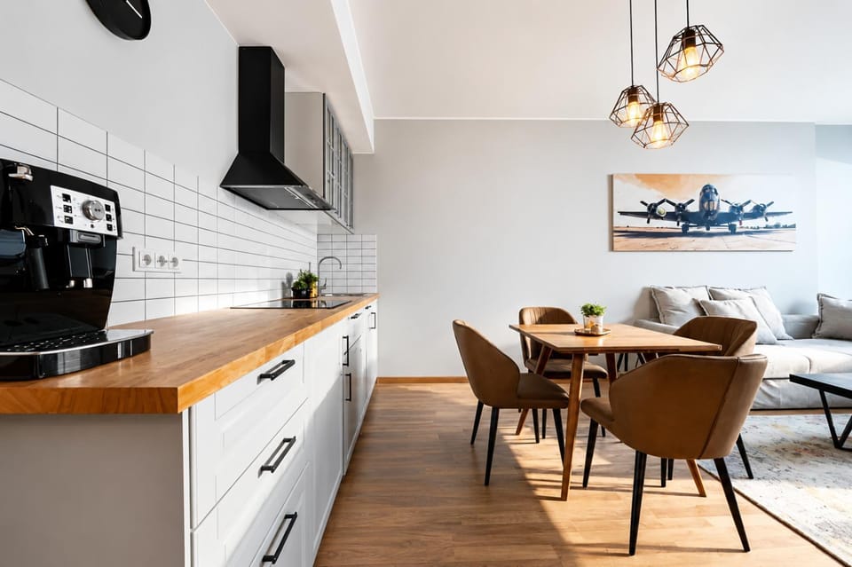 Kitchen or kitchenette, Living room, Dining area, stove
