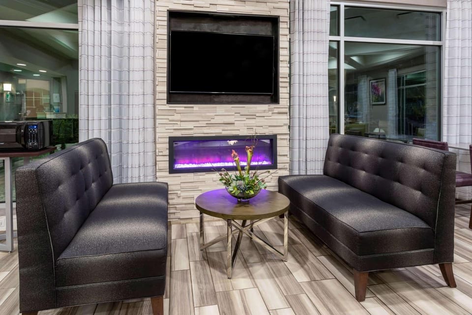 Lobby or reception, On site