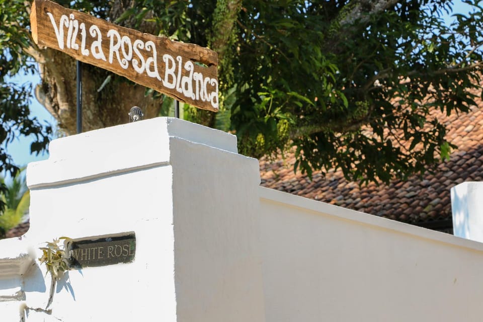 Villa Rosa Blanca Bed and Breakfast in Galle