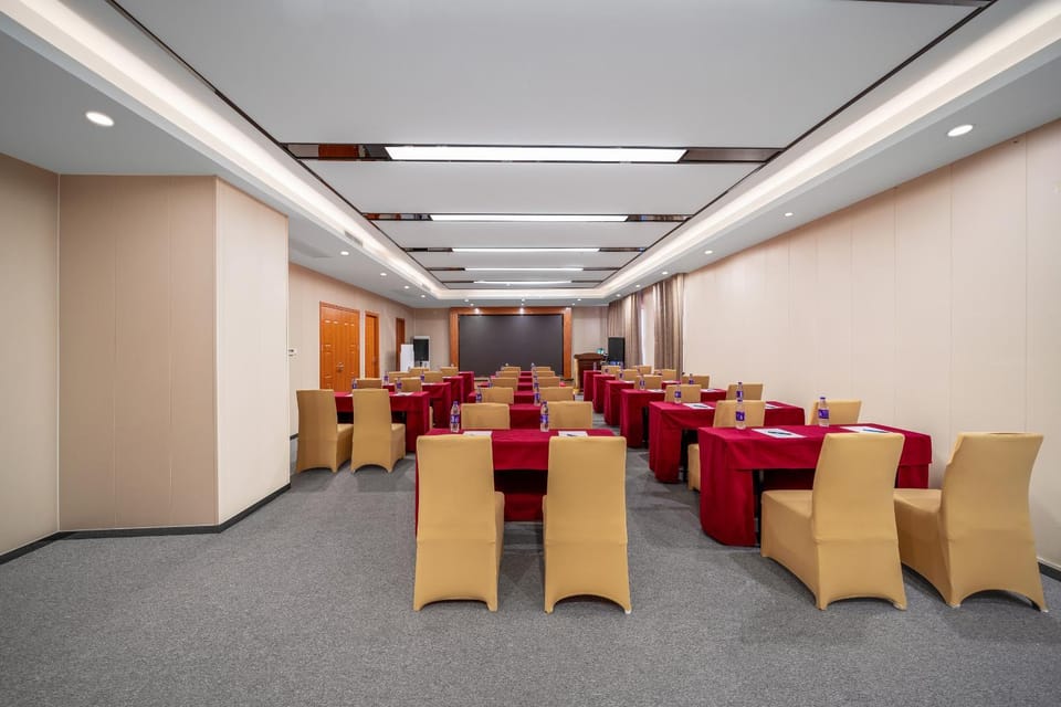 Meeting/conference room