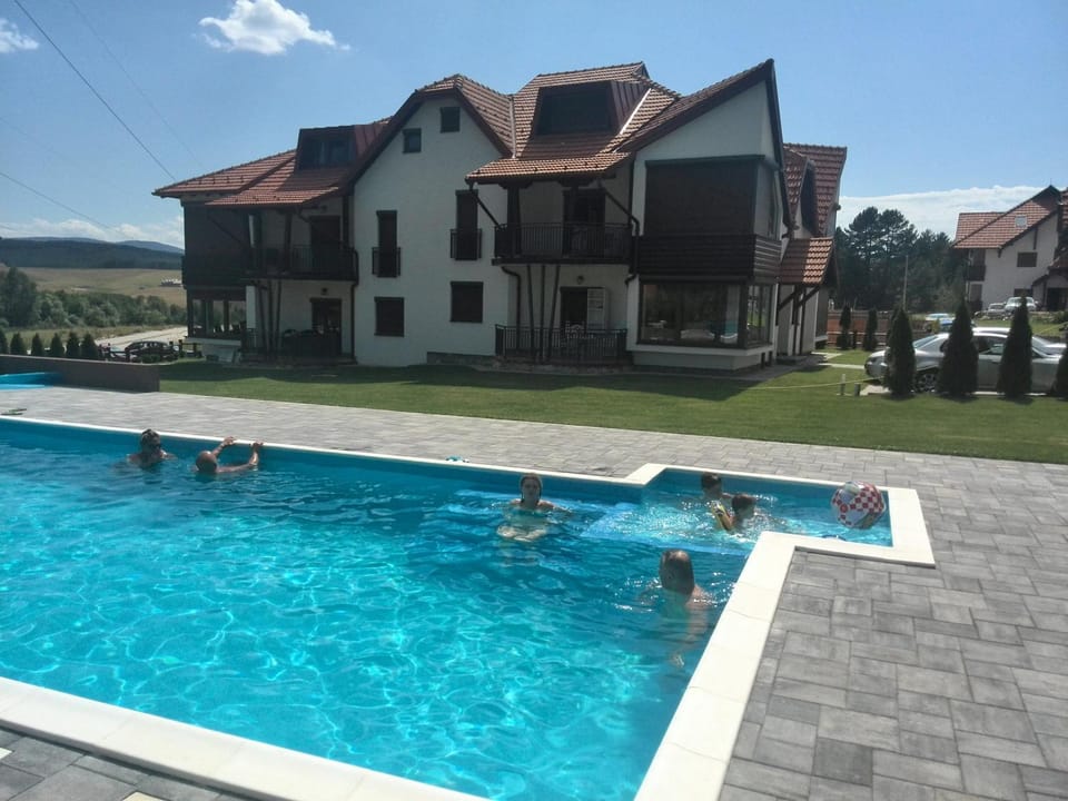 Property building, Swimming pool, Swimming pool