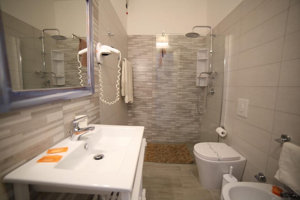 Bathroom, Other