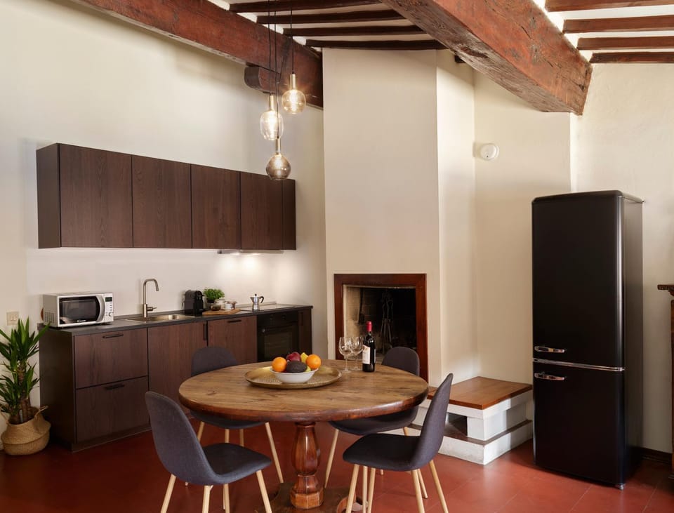 Living room, kitchen
