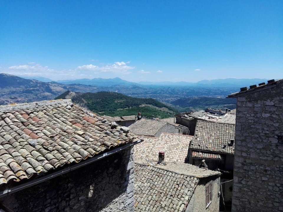 Locanda Il Falco Nero Bed and Breakfast in Lazio