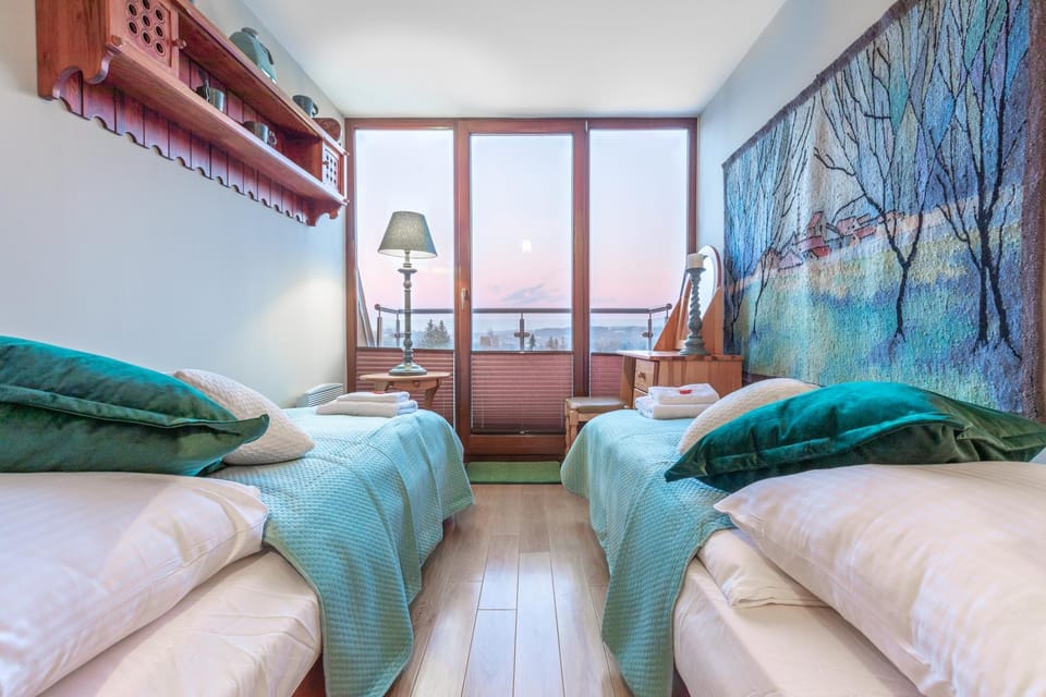 Bed, Balcony/Terrace, Bedroom