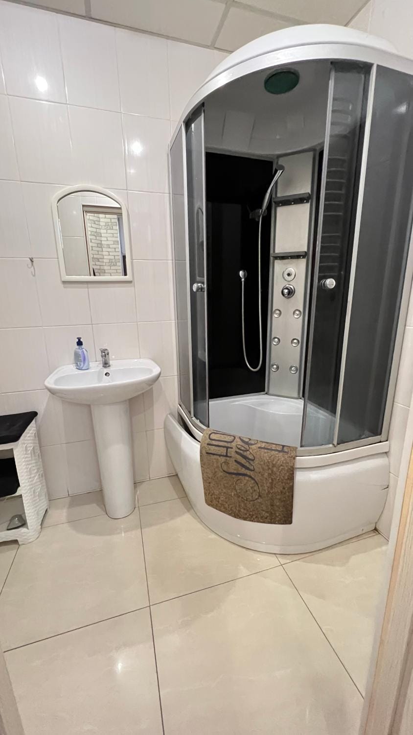 Shower, Toilet, Bathroom