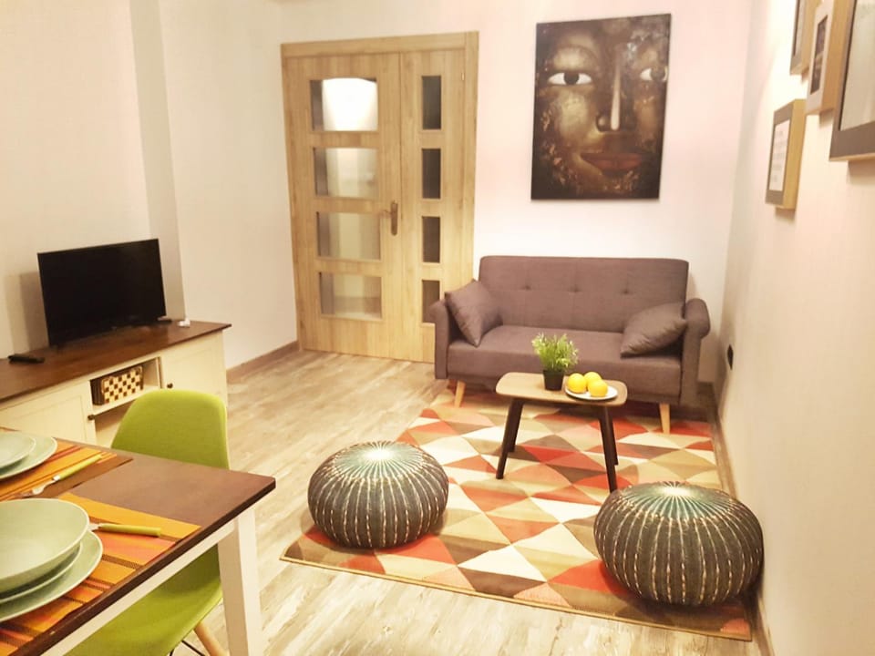 Communal lounge/ TV room