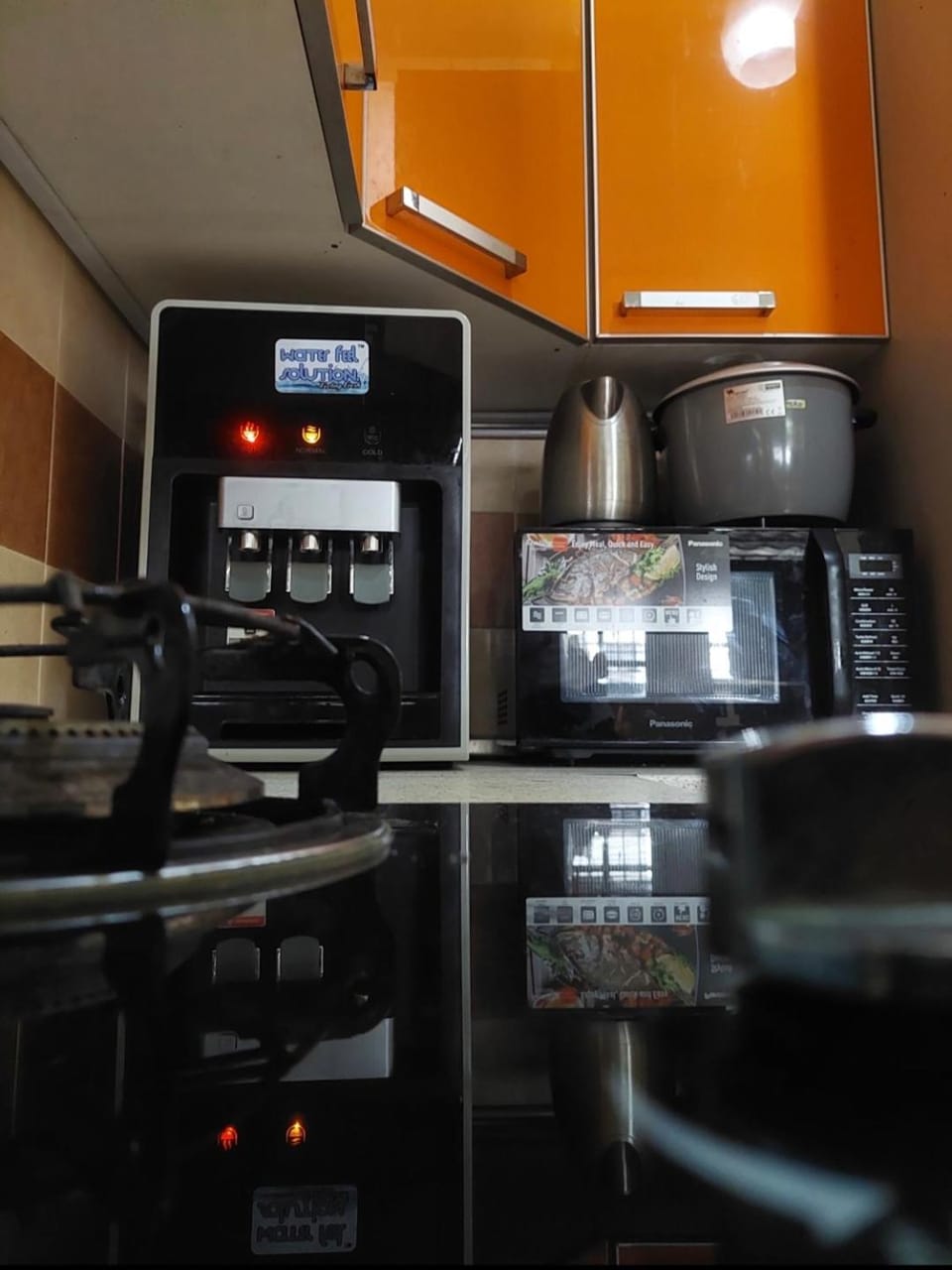 E&A Homestay KLIA - 4R 3B - Wifi-Netflix House in Negeri Sembilan, Malaysia
