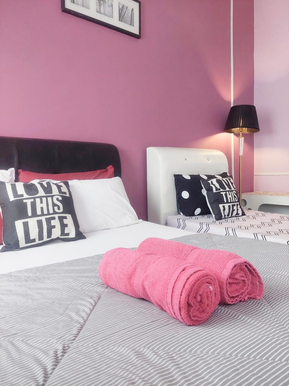 E&A Homestay KLIA - 4R 3B - Wifi-Netflix House in Negeri Sembilan, Malaysia