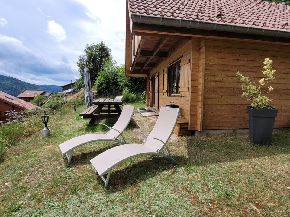 Patio, Spring, sunbed