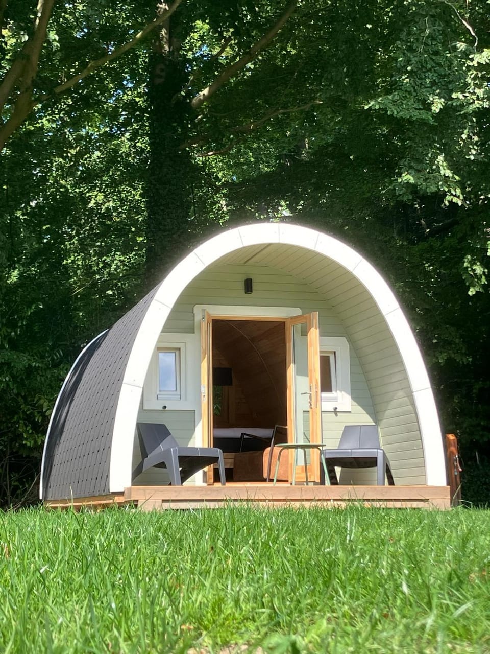 Camping het Bosbad Campground/ 
RV Resort in Flevoland, Netherlands