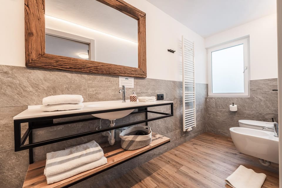 Hotel Sassleng Hotel in Alba