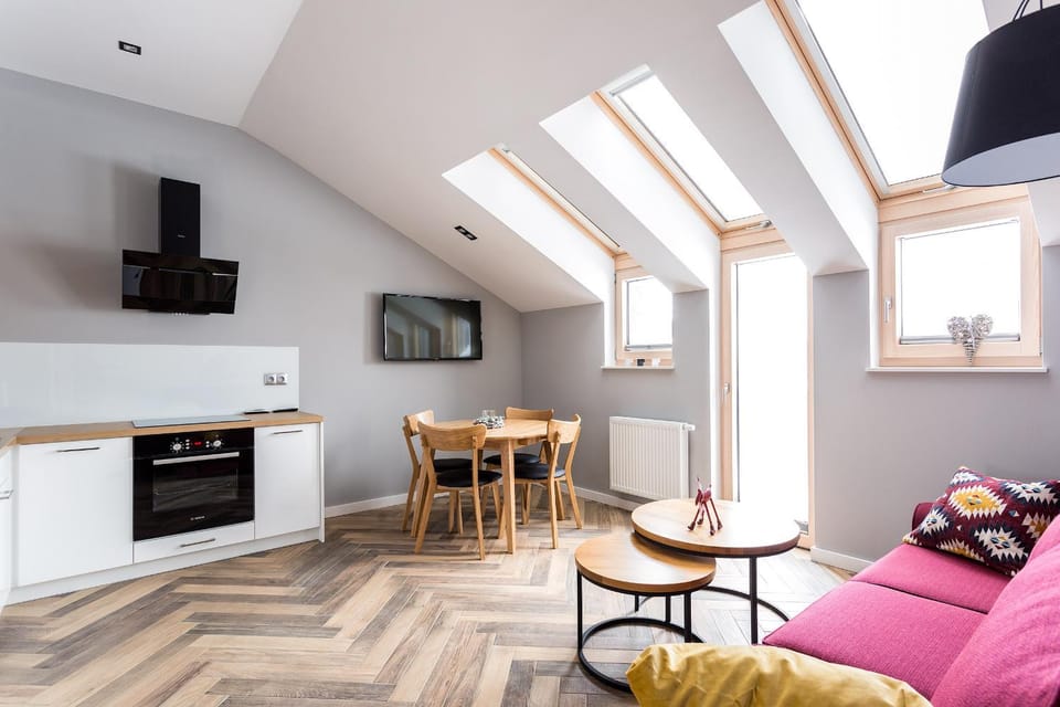 Kitchen or kitchenette, Living room, Photo of the whole room, Seating area, Dining area