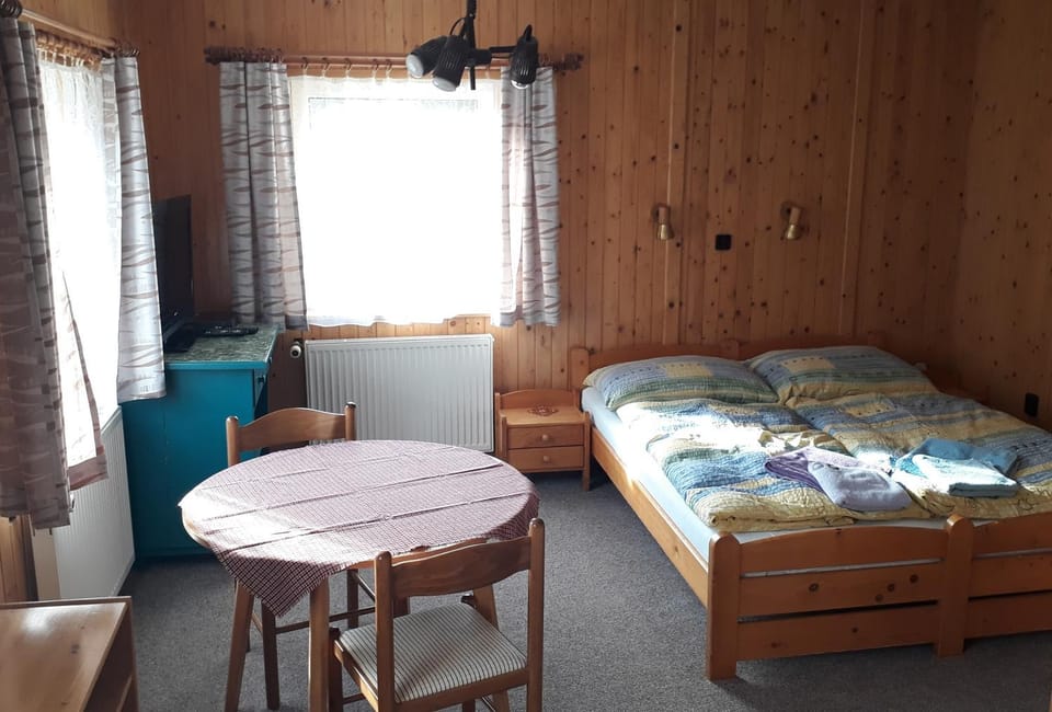 Pension 48 Bed and Breakfast in Lower Silesian Voivodeship