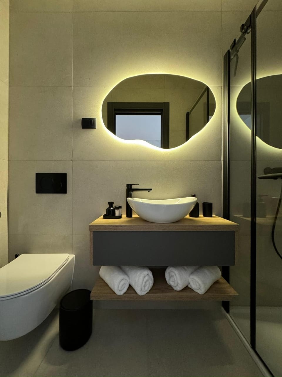Toilet, Bathroom