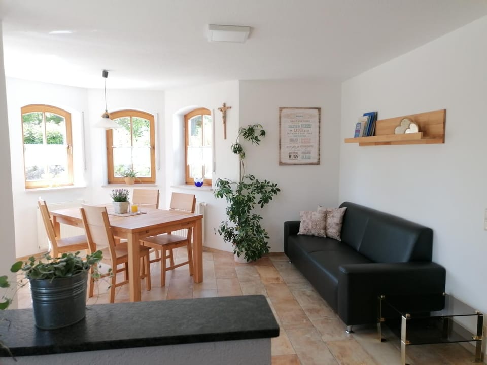 70m²- Ferienwohnung mit Terrasse Apartment in Baden-Württemberg