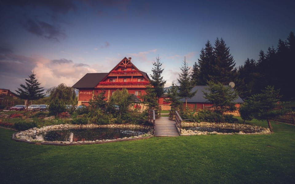 Property building, Natural landscape, Garden, Garden view