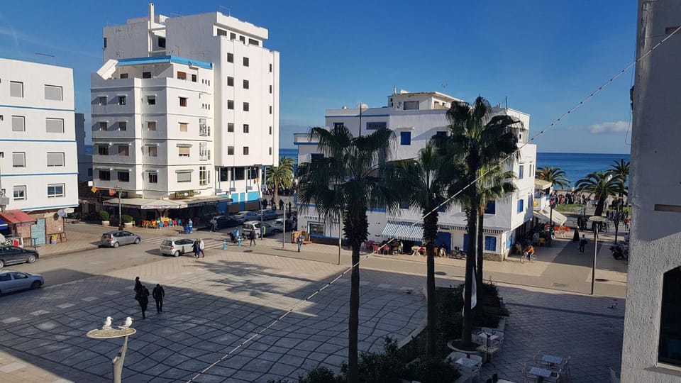 City view, Street view