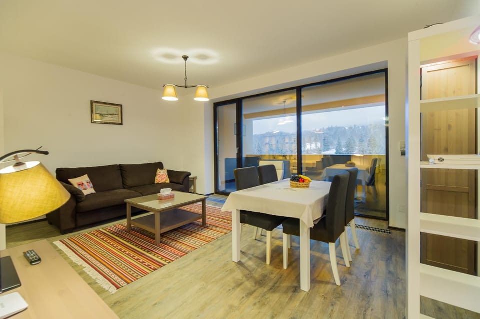 Twin studio Silver Mountain Poiana Brasov Apartment in Brasov