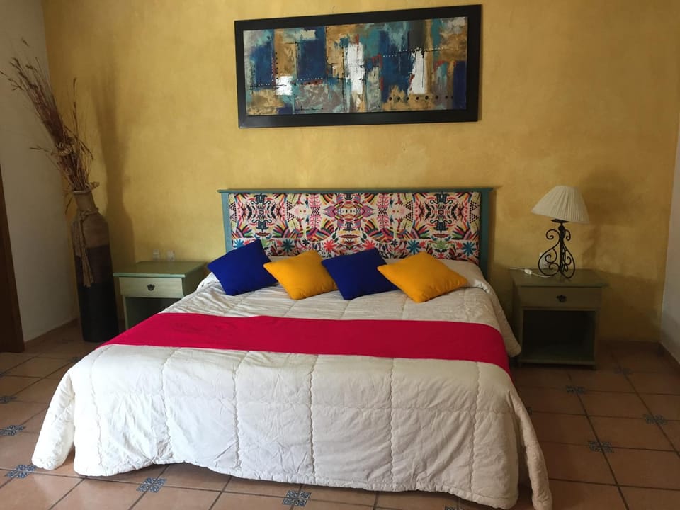 Hotel Montroi Express Hotel in Colima