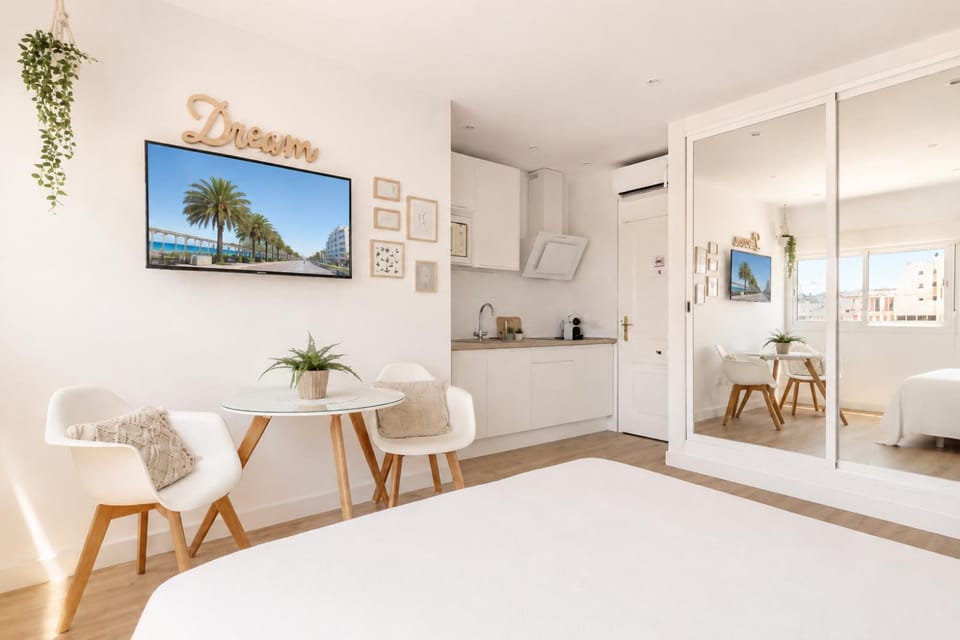 New Central Studio Torremolinos Apartment in Torremolinos