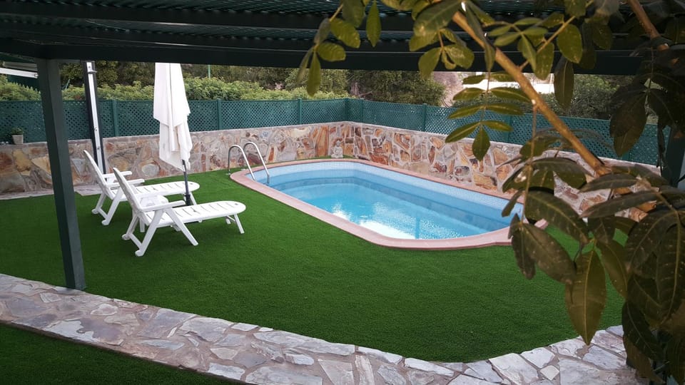Shower, Garden, Balcony/Terrace, Swimming pool