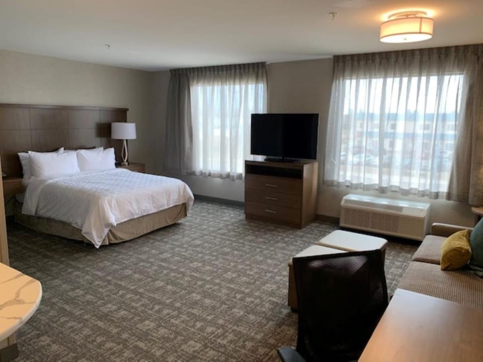 Living room, Seating area, Bedroom