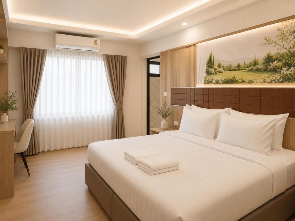 Bed, Photo of the whole room, Bedroom, air conditioner
