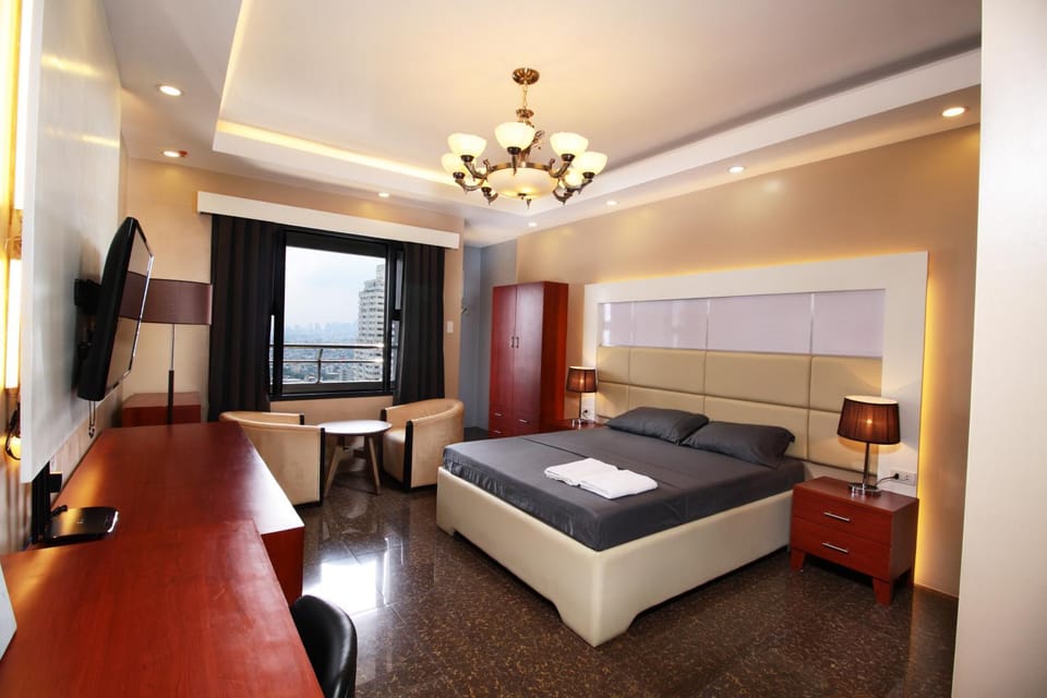 Malate Bayview Mansion city view Apartment hotel in Manila City
